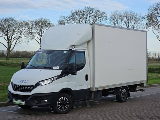 Maleta IVECO DAILY 35 S 16 AUT. LAADKLEP
