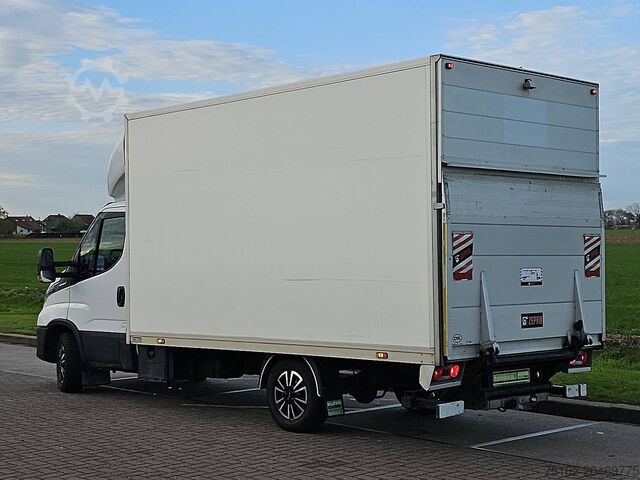 Maleta IVECO DAILY 35 S 16 AUT. LAADKLEP