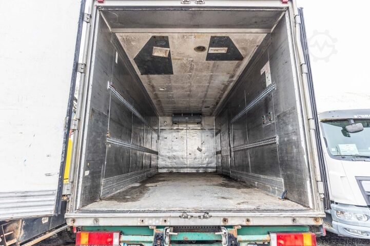 Gekoeld/bevroren transport RENAULT PREMIUM 270 DXI (18 T )