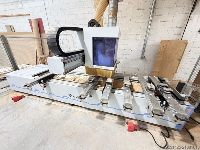 Machining center WEEKE BHC VENTURE 2M