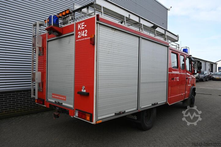 Mercedes-Benz 814 D Dubbele Cabine Mercedes-Benz 814 D Dubbel Cabine