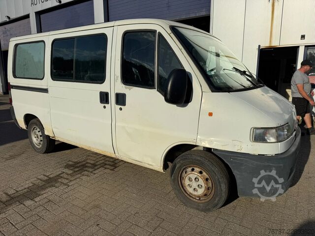 Fourgon tôlé Peugeot Boxer