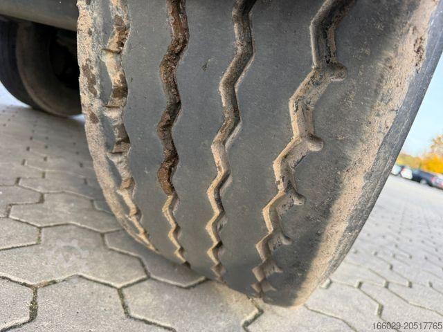 Kipper Auflieger KÄSSBOHRER K.SKA Aluminium Kipper 30m³ Top Zustand