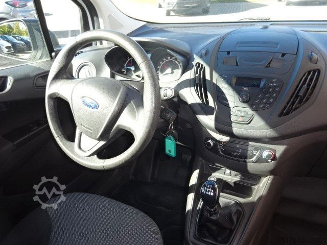 Bestelwagen FORD Transit Courier 75PS Kasten Audio14