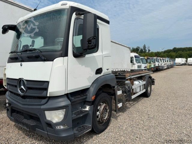Haakarm vrachtwagen MERCEDES-BENZ Antos 1824 - Umlader- Nebenantrieb