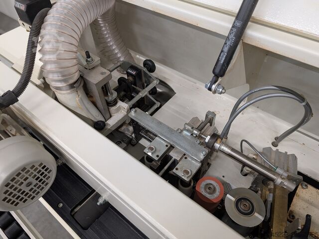 Mașină de aplicat cant SCM minimax me20