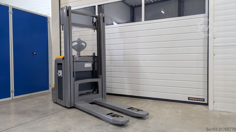Traspallet manuale Jungheinrich EJC 216z 115 240 ZT