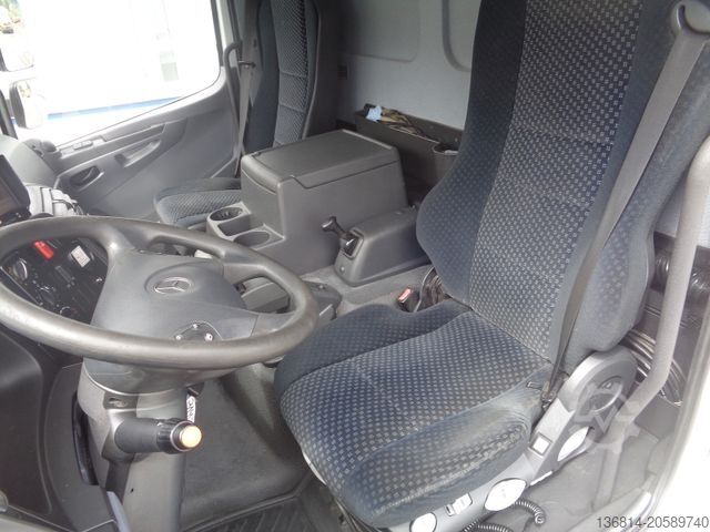 Furgão cortina de lona MERCEDES-BENZ Atego 818 Klima Stand Hzg. TÜV Neu