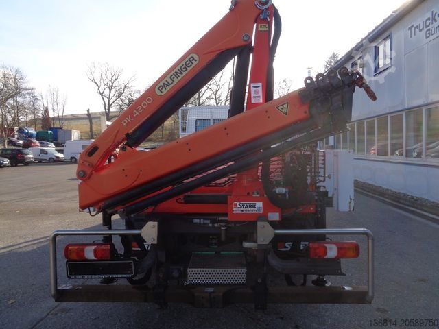 Furgão pick-up MERCEDES-BENZ Atego 821 Palfinger PK4200 Sperre 3-Sitzer