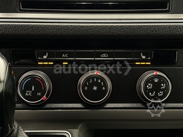 Furgão VOLKSWAGEN Crafter 35 Automatik *Glastransporter* KAMERA 94
