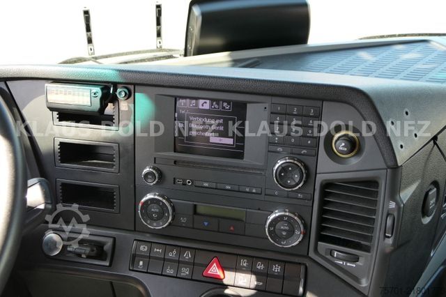 Φορτηγό μεταφοράς αυτοκινήτων MERCEDES-BENZ Antos 2443 Autotransp. Kässbohrer Metago