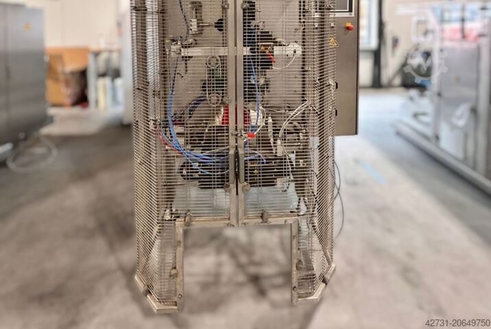 Stroj na tvarování, plnění a uzavírání sáčků Innotech 3800 REVO