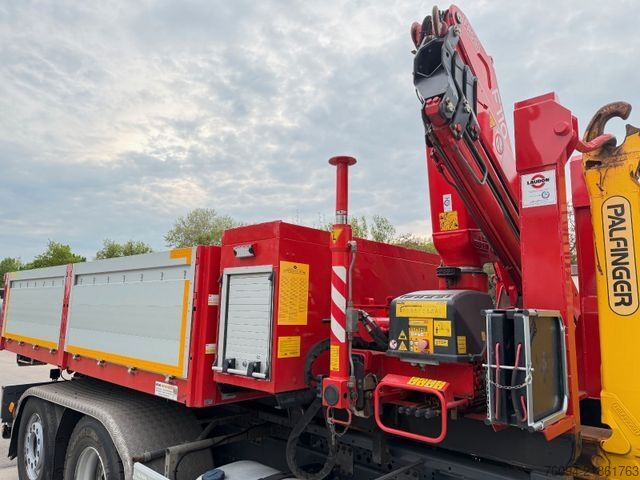 Φορτηγό γερανός roll-off  Abrollcontainer Kranmulde neuwertig