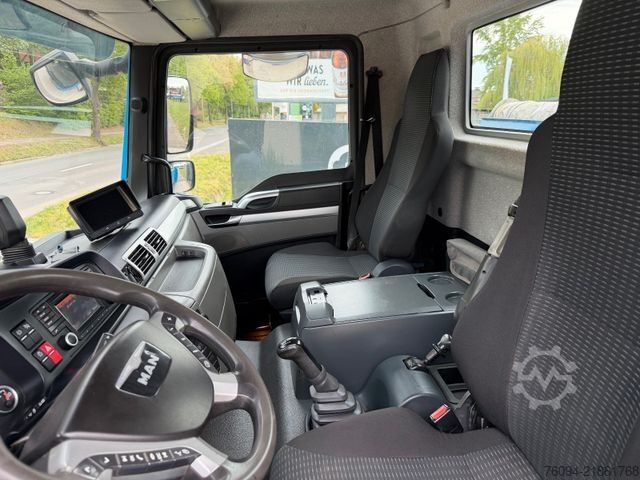 Autocamion basculant tridirecțional MAN TGM 18.290 4x2 MEILLER Kipper AHK Kipphydr.