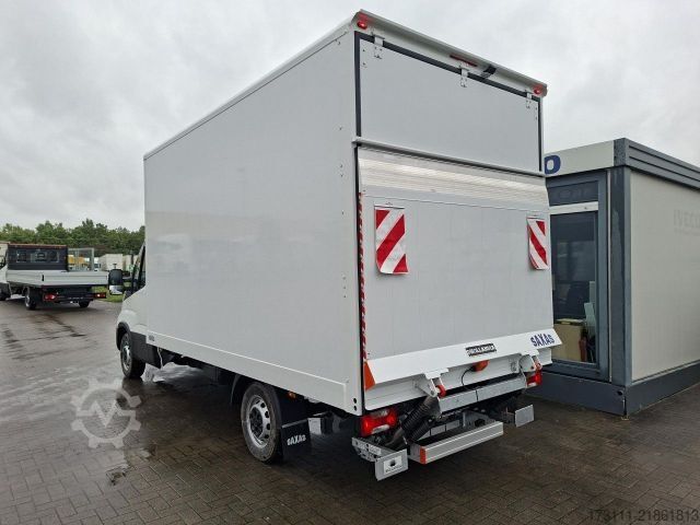 Dubă cu caroserie tip cutie IVECO Daily 35S16H3.0A8Y Koffer LBW / RFK / Spoiler