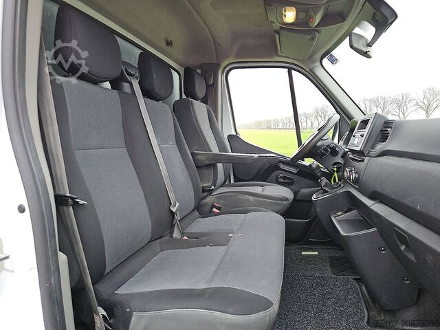 Camion de gunoi RENAULT MASTER 2.3 DCI 165 DL KIPPER
