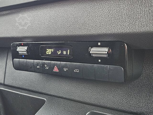 Station wagon con tetto alto MERCEDES-BENZ SPRINTER 311 CDI 37 AUT. L2H2