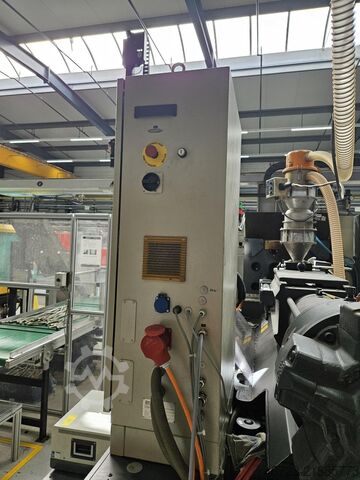 Macchina per stampaggio a iniezione DEMAG Ergotech system 2000-840