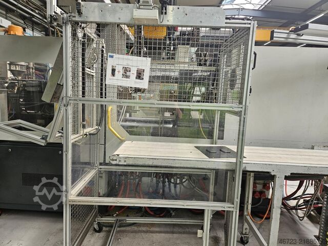 Macchina per stampaggio a iniezione DEMAG Ergotech system 2000-840
