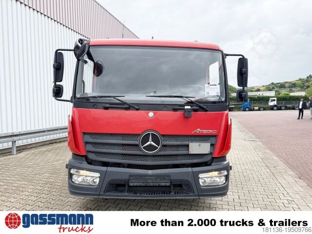 Autoutilitară basculantă Mercedes-Benz Atego 818/23 LK 4x2, 2x AHK