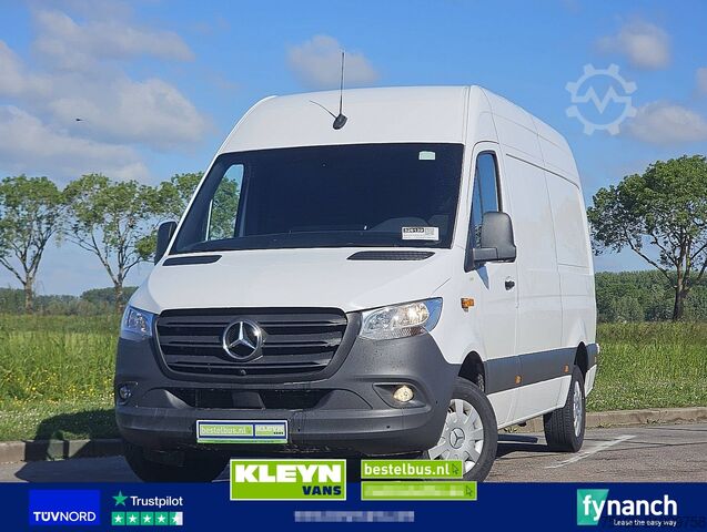 Bestelauto MERCEDES-BENZ SPRINTER 317 L2H2 Mbux RWD Euro6!