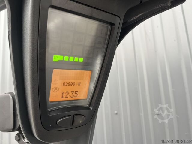 Elektrisk 4 -hjulig gaffeltruck Linde E20PL-02