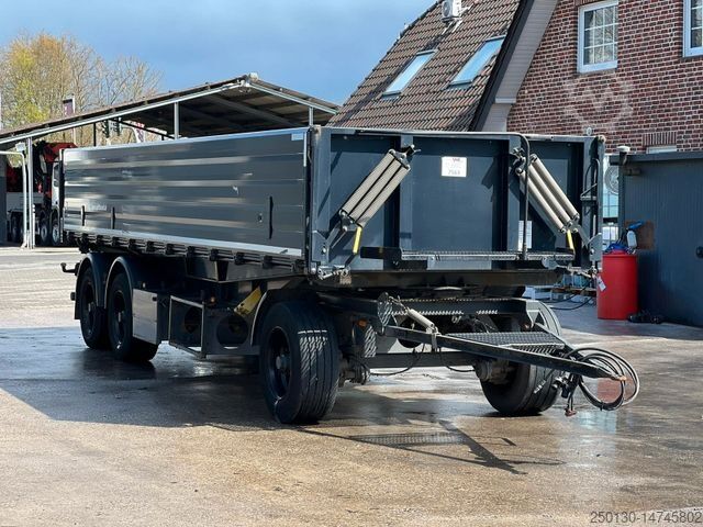 Driezijdige kipperaanhanger  Stehmann 3.Achs Dreiseitenkipper Stapleraufnahme