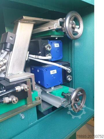 Vertical foam cutting machine Hyma NSL