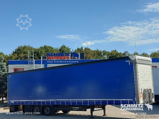 Nyitott ponyvás félpótkocsi Schmitz Cargobull Curtainsider Mega