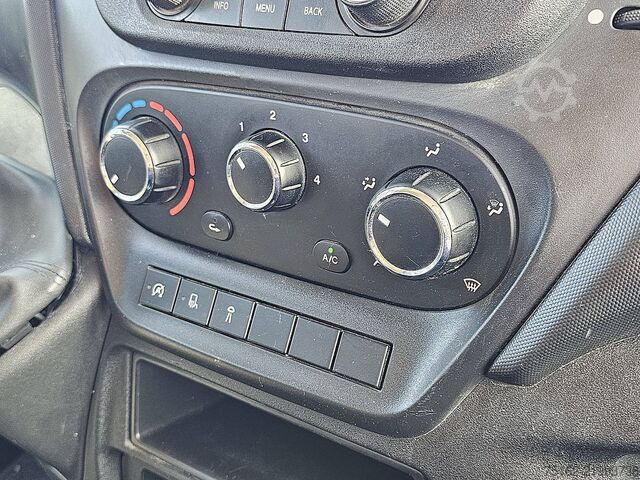 Teherautó IVECO DAILY 35C14 2.3 140 DC KIPPER