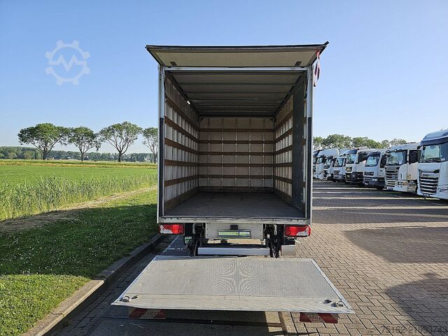 Valise MERCEDES-BENZ SPRINTER 314 Bakwagen Laadklep!