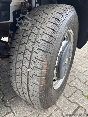ψηλό και μακρύ κλειστό φορτηγό Renault Master 3,5T L3H2*Allrad*40Tm*Klima*1.Han
