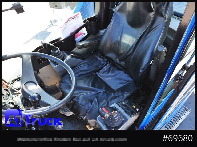 Żuraw samochodowy DEMAG AC 40-1 City, Mobilkran, Klappspitze,