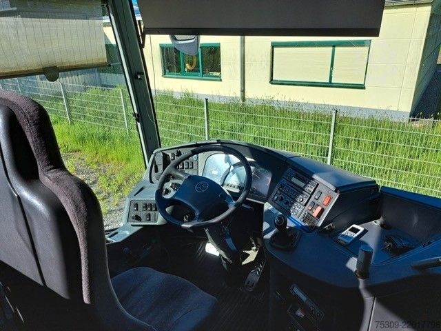 Touringcar SETRA 415 GT 50 Sitze AC - GETRIEBESCHADEN -