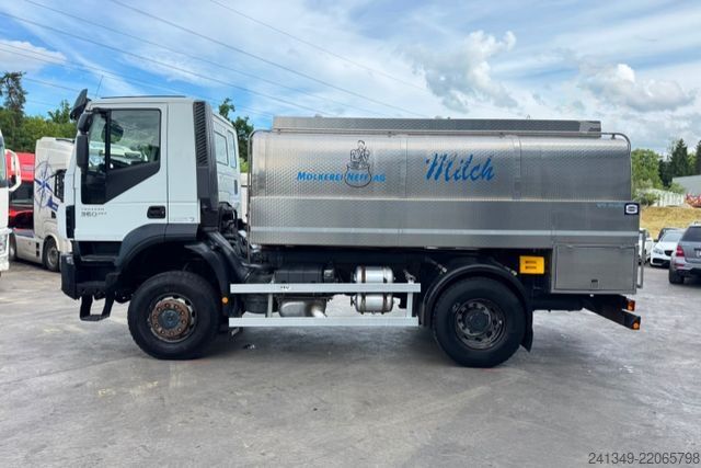Tanker truck IVECO Trakker 190T36 4x4 Milchtank