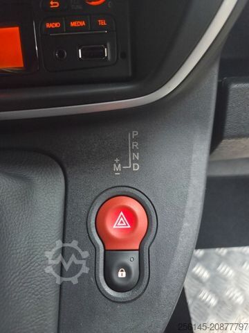 Minibus RENAULT Kangoo Rapid Extra 2xSchiebet. TüvServiceNeu AHK