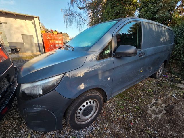 Furgon blaszak MERCEDES-BENZ Vito Kasten 110  Kamera Tempom. Klima Tüv neu E6