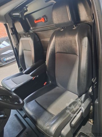 Panelvan CITROEN Jumpy Kasten L3 H1 Tüv Klima Euro6 Navi Kamera