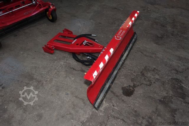 Sonstige Gianni Ferrari PG280 4x4 Inkl vieler Anbaugeräte