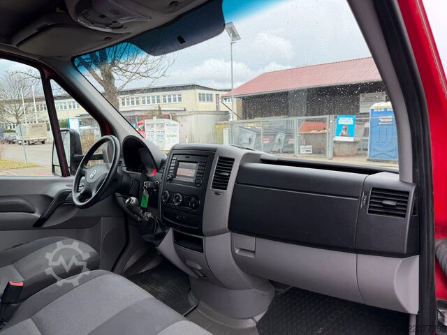 Refrigerated/frozen transport Volkswagen Crafter 35 *Kress Kühlkoffer *Carrier *AHK