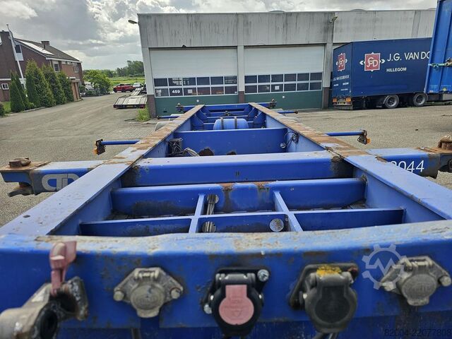Container transport MKF METALLBAU CS 20 -20 FOOT- CONTAINER CHASSIS -HEAVY DUTY- ...