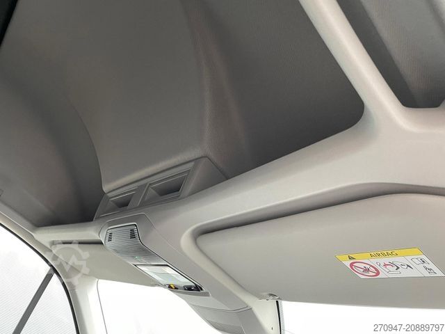 High top van VOLKSWAGEN Crafter Kasten 35 L4H3 NAVI DAB KAMERA PDC