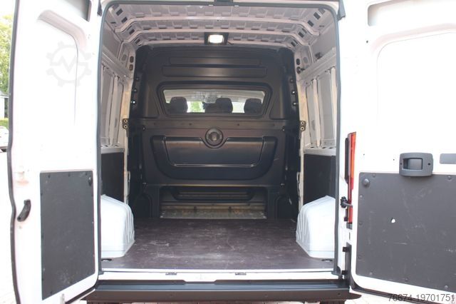 Furgoneta OPEL Movano Kasten 35 L3H2 BlueHDI DoKA 6-Sitzer LED