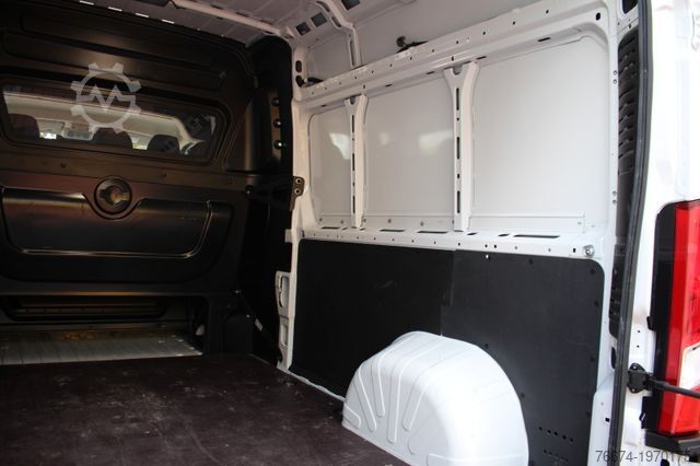 Furgoneta OPEL Movano Kasten 35 L3H2 BlueHDI DoKA 6-Sitzer LED