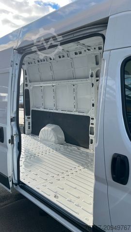 Bestelwagen met verhoogd dak FIAT Ducato Maxi L4H3 180PS Klima Navi Allwetterräder