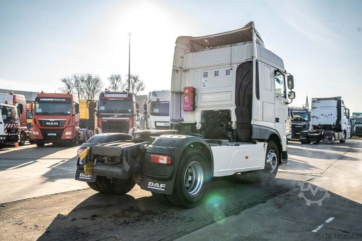 Standard tractor DAF XF 460 + HYDRAULIQUE (50Ton)