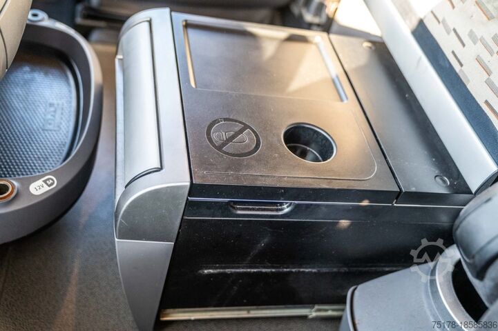 Standard tractor DAF XF 460 + HYDRAULIQUE (50Ton)