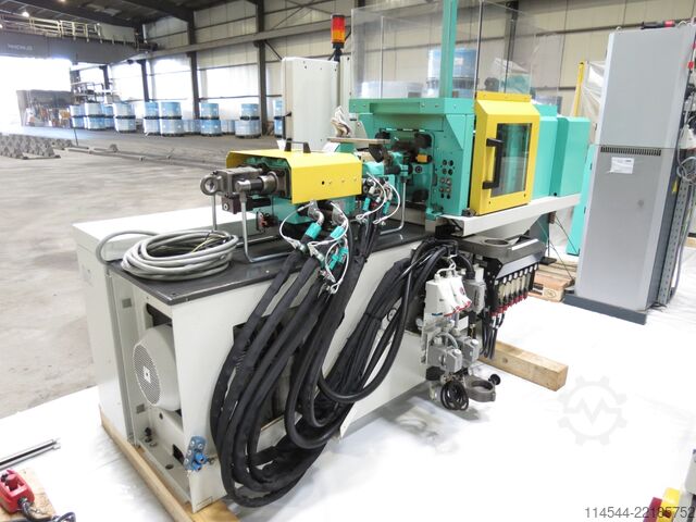 Mașină de turnat prin injecție ARBURG A 170 S 180-30 T (S&P 3798)