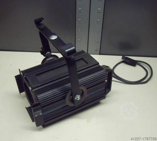 Scenstrålkastare Ultralite Quadro 500