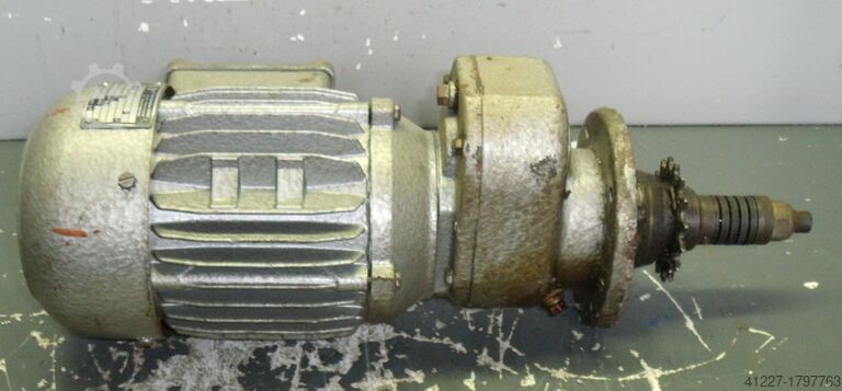 Geared motor 0.18 kW 33 rpm Nord OF-71S-6